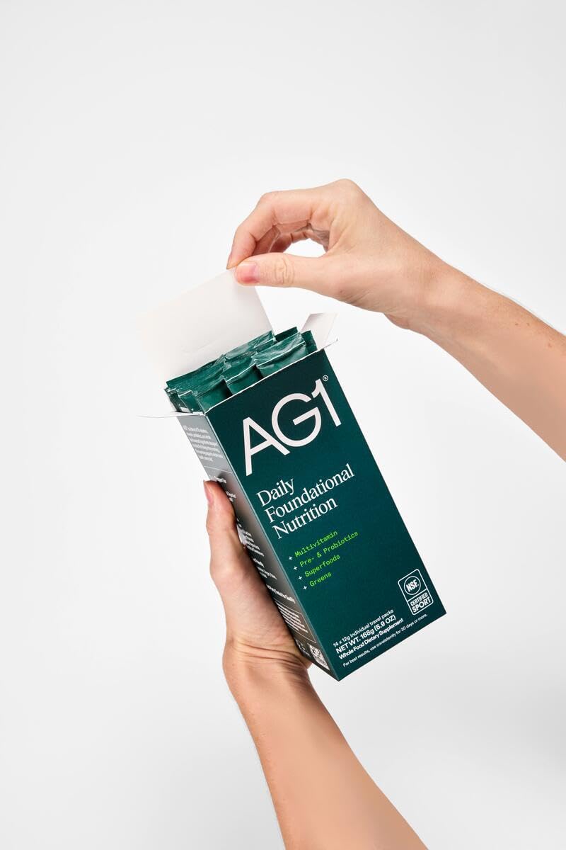 AG1 Athletic Greens Powder Supplement, Improve Gut Health, Multivitamin, Probiotic, Gluten Free, Vegan and Keto Friendly, 75 Vitamins (Travel Packs, 14 Count) - Classic Formula AG1 uk supplements