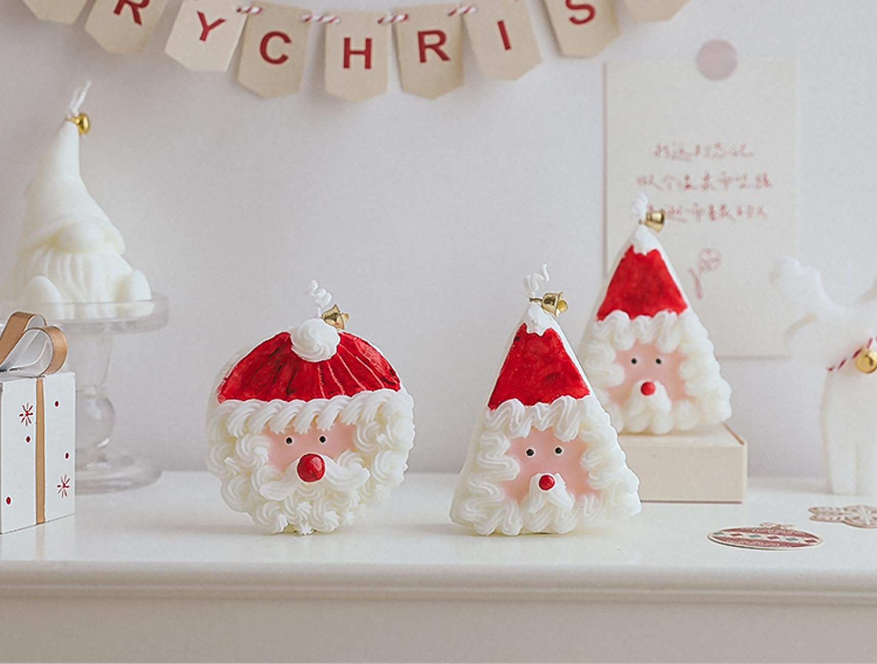 Christmas Cake Scented Candle,110G Handmade Aroma Soy Wax Santa Claus Decorative Candle T-shin uk supplements