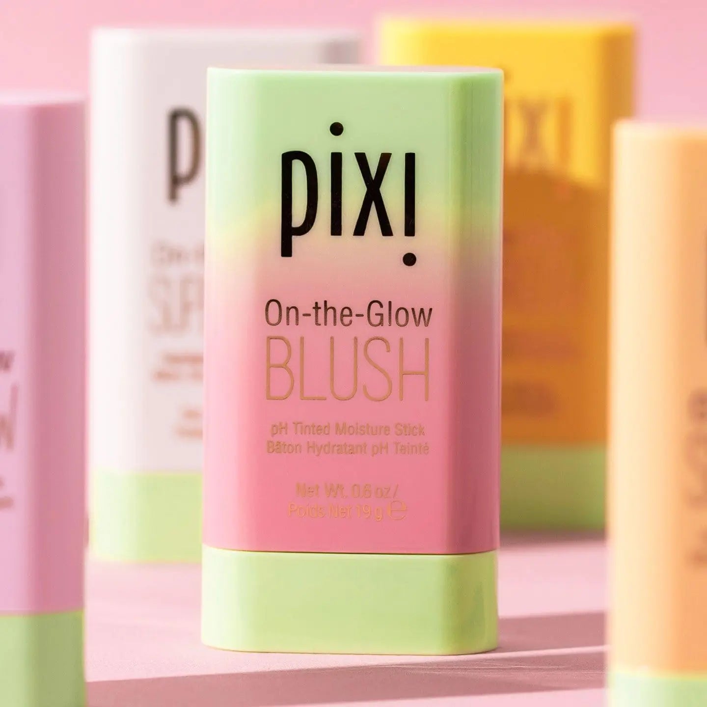 Pixi On-the-Glow Blush Stick in CheekTone, pH Reactive Hydrating Tinted Moisture Stick for Cheeks and Lips with Ginseng, Aloe Vera and Fruit Extracts, Twist-Up Design, Paraben-Free, 19g / 0.6 oz Pixi uk supplements
