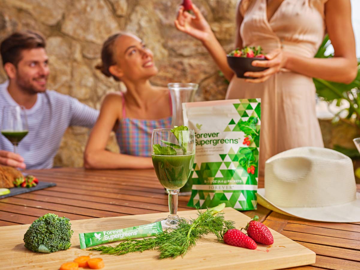 Forever Living - Forever Supergreens - Blend for Your Active Lifestyle - Supercharge Your Day w/Over 20 Powerful Greens and Superfoods. - 30 Packets Forever Living Products uk supplements