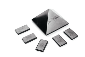 KARELIANMASTERS Shungite Stones Pyramid and Sticker for Phone Set - Crystal Healing Protection KARELIANMASTERS uk supplements