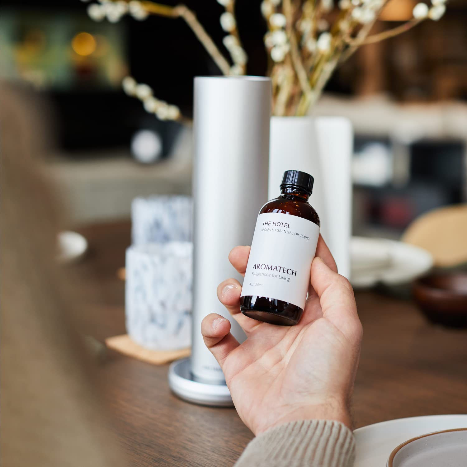 AromaTech The Hotel Aroma Essential Oil Blend, Aromatherapy with Eucalyptus and Lemon AromaTech uk supplements