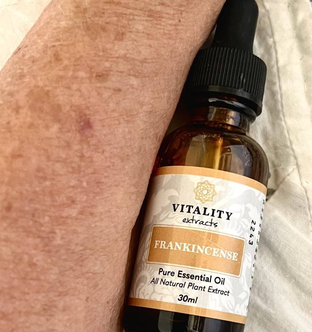 Vitality Extracts Frankincense Essential Oil - 30ml, Boswellia Serrata, Aromatherapy, Skin Care Vitality Extracts uk supplements