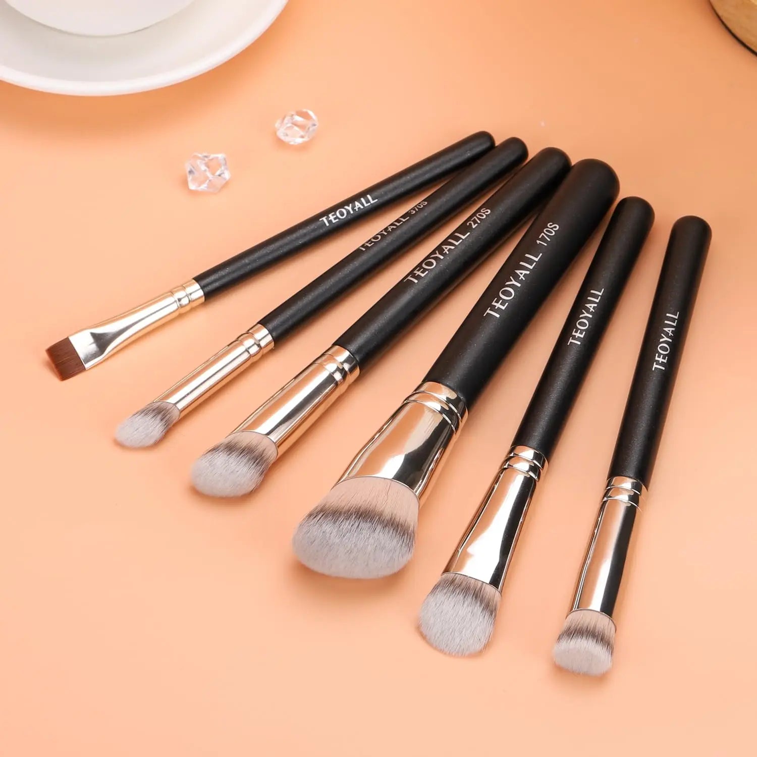 TEOYALL Angled Concealer Brush, Synthetic Contour Brush for Blending Setting Buffing with Liquid, Cream and Powder Cosmetic (Angled Brush) TEOYALL uk supplements