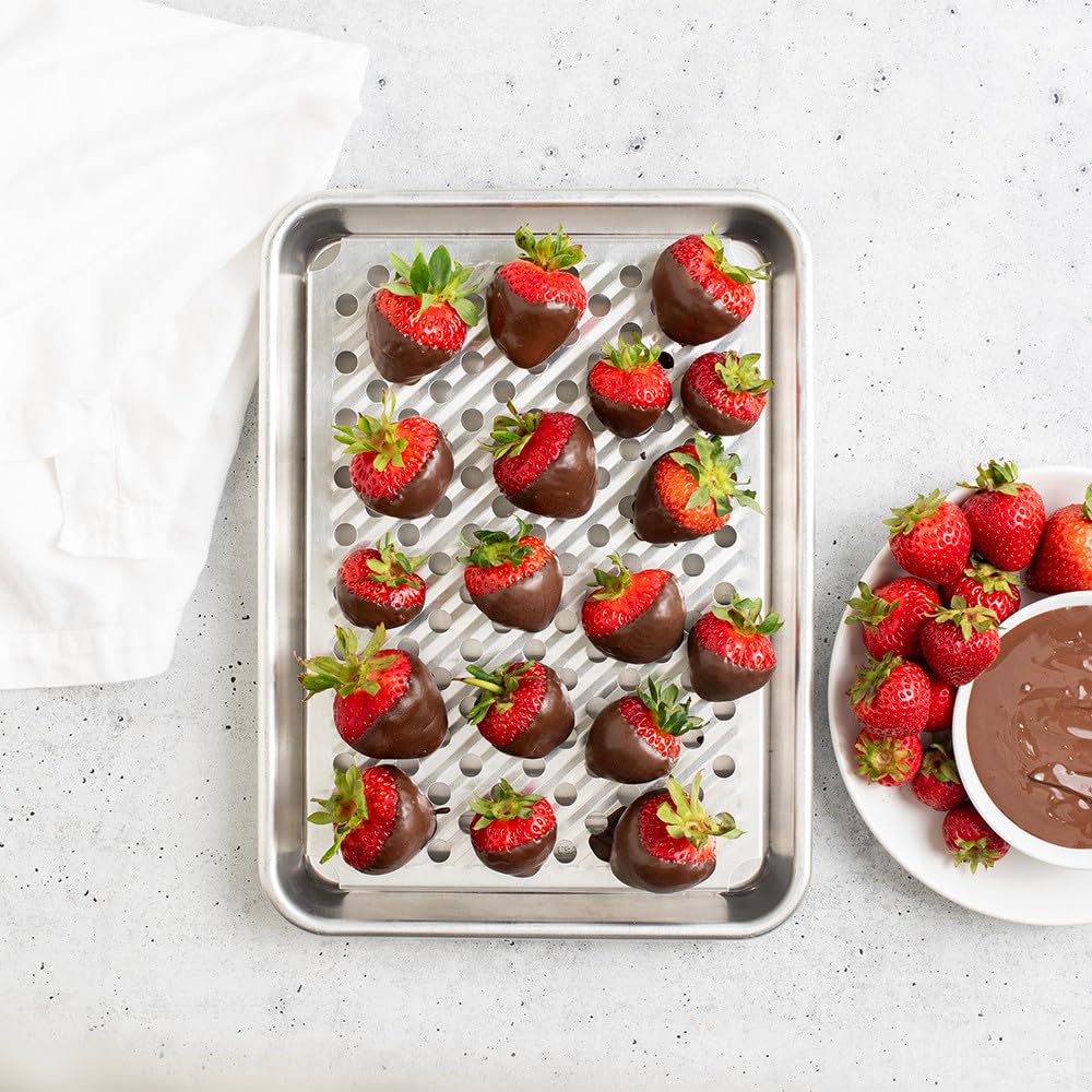 Nordic Ware Naturals Quarter Sheet with Multi-Purpose Oven and Cooling Rack Nordic Ware uk supplements