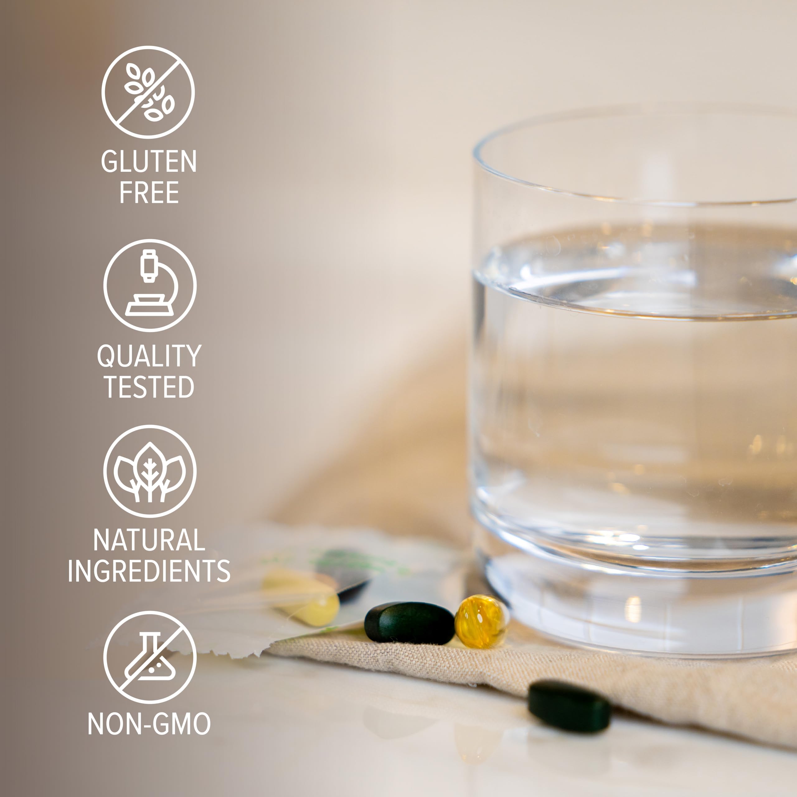 Complete Essentials™ Daily Pack for Men - Balanced Micronutrients for Optimal Women's Health & Performance - Antioxidants to Fight Oxidative Stress - Convenient Individual Packs - 30-Day Supply Isagenix uk supplements