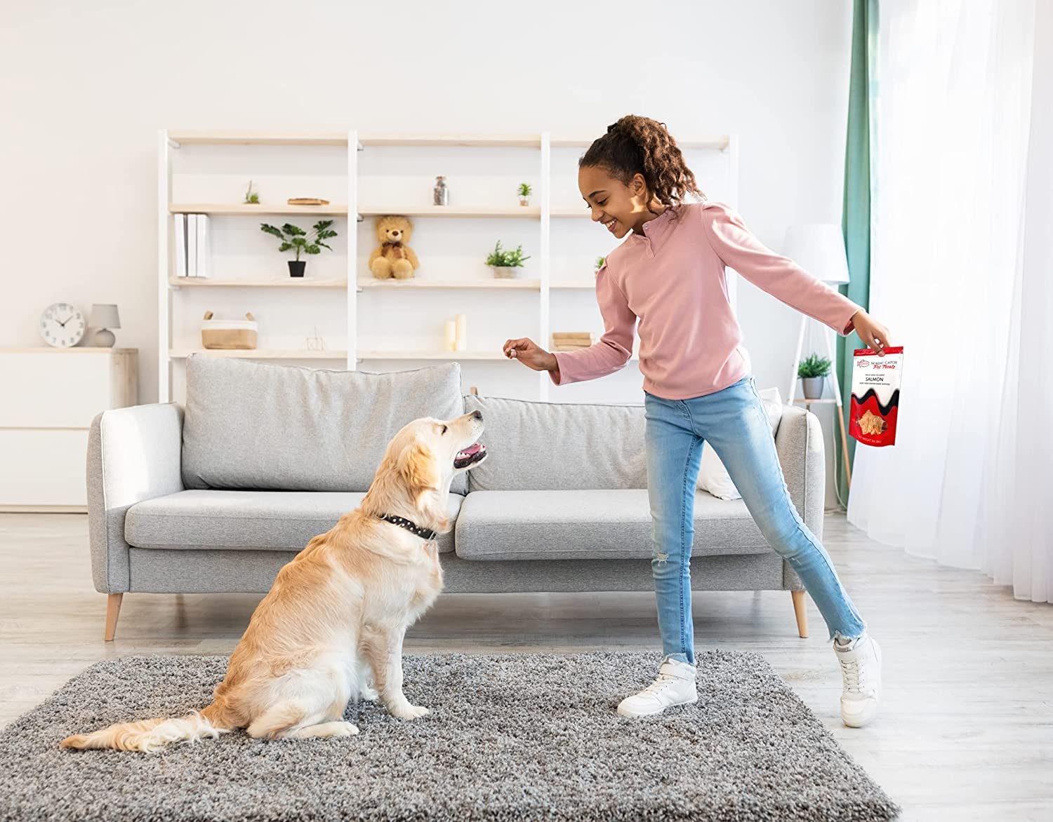 Nordic Catch Freeze Dried Fish Pet Treats from Iceland - Pure, All Natural Seafood Snacks for Dogs, Cats and Other Pets - Human Safe Ingredients, Made from Sashimi Grade Seafood - White Fish Nordic Catch uk supplements