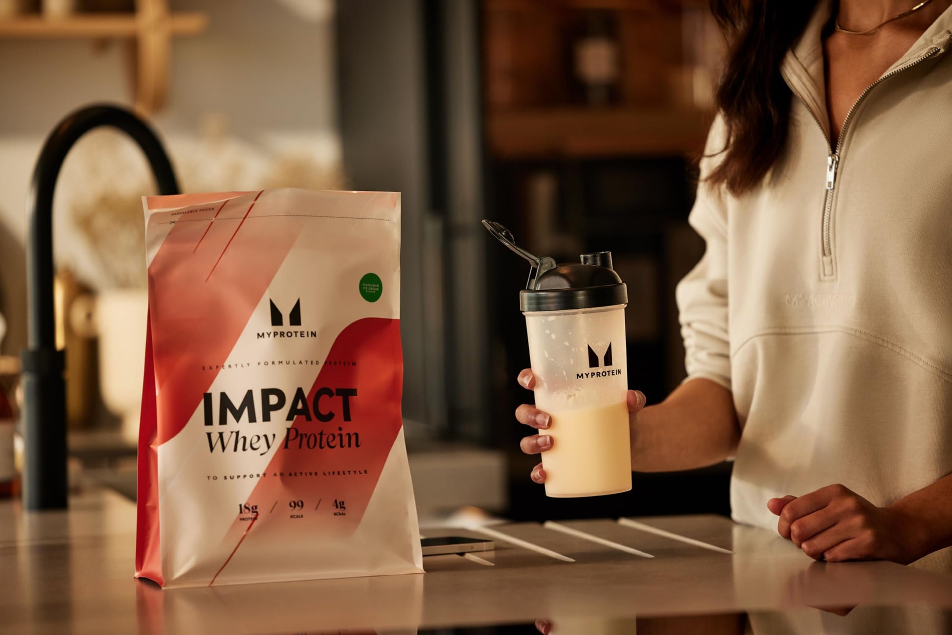 MyProtein Impact Whey Protein - Vanilla 1kg - 40 Servings Myprotein uk supplements
