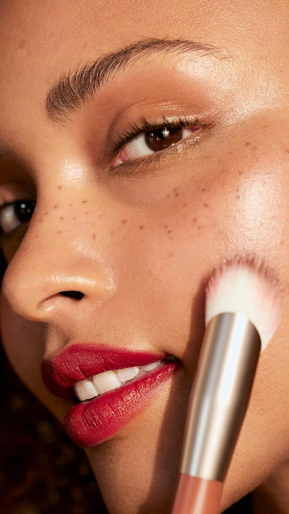 Rose Inc Number 2 Angled Blush Brush - Vegan & Sustainable Makeup Brush for Precise Application Rose Inc uk supplements
