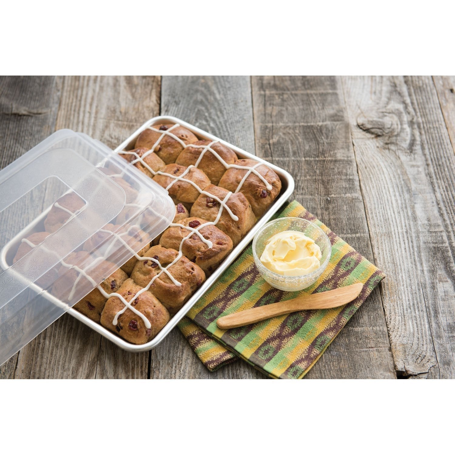 Nordic Ware Naturals Quarter Sheet with Lid Nordic Ware uk supplements