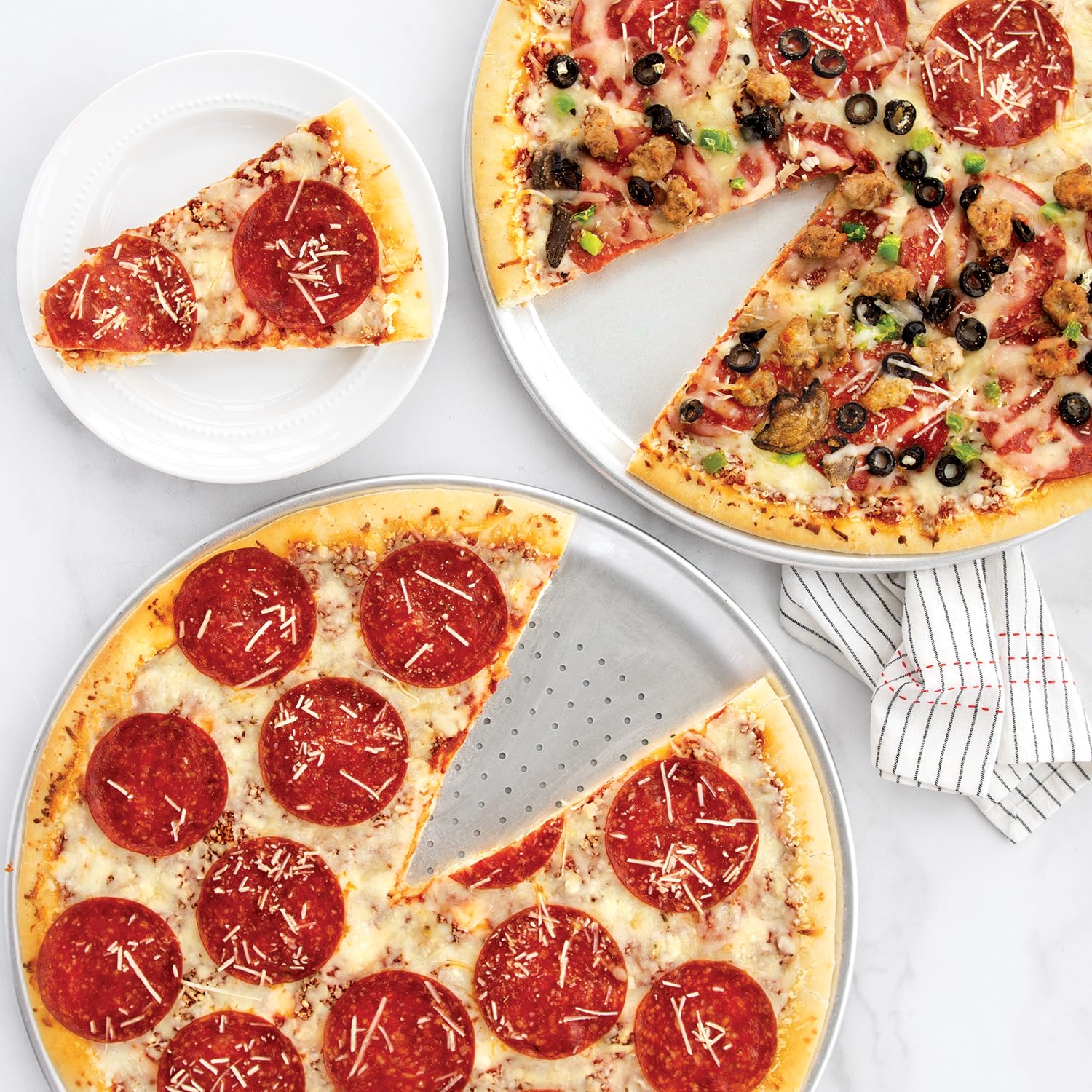 Nordic Ware Naturals Peforated Pizza Pan (Pack of 3) Nordic Ware uk supplements