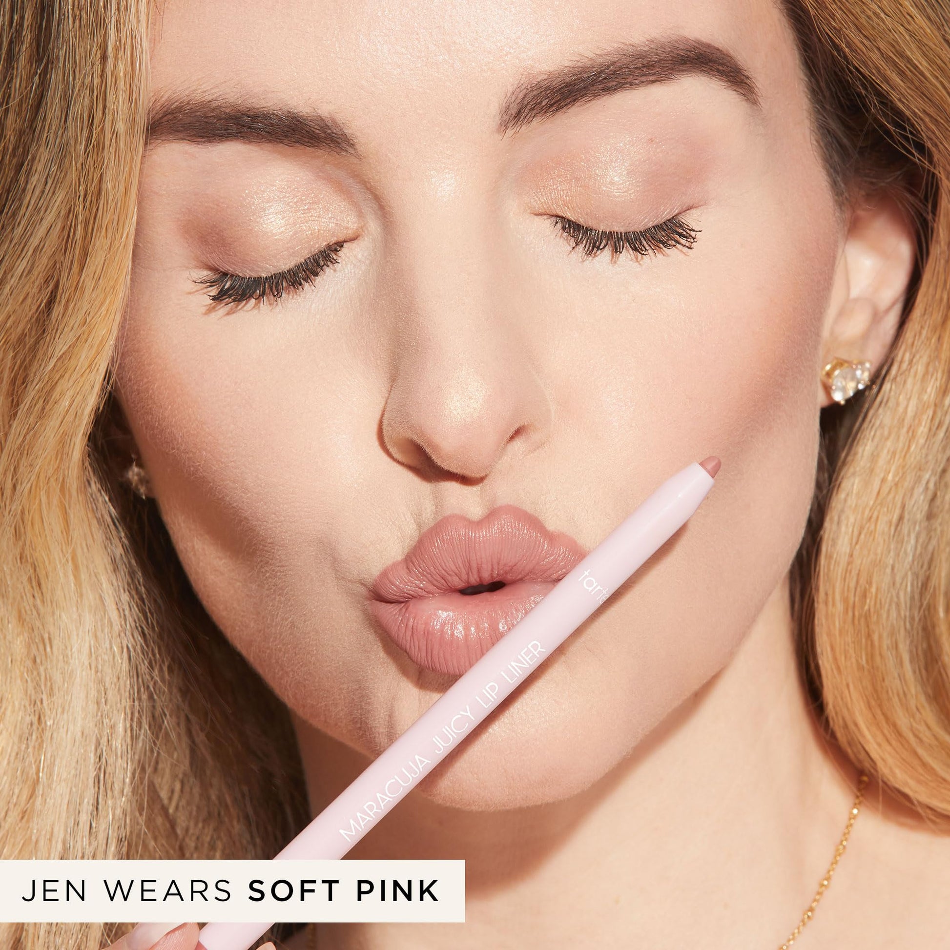 tarte maracuja juicy lip liner – Creamy, Matte, Lip Liner with Hyaluronic Acid with Vitamin E, Vegan & Cruelty-Free, full size, soft pink tarte uk supplements