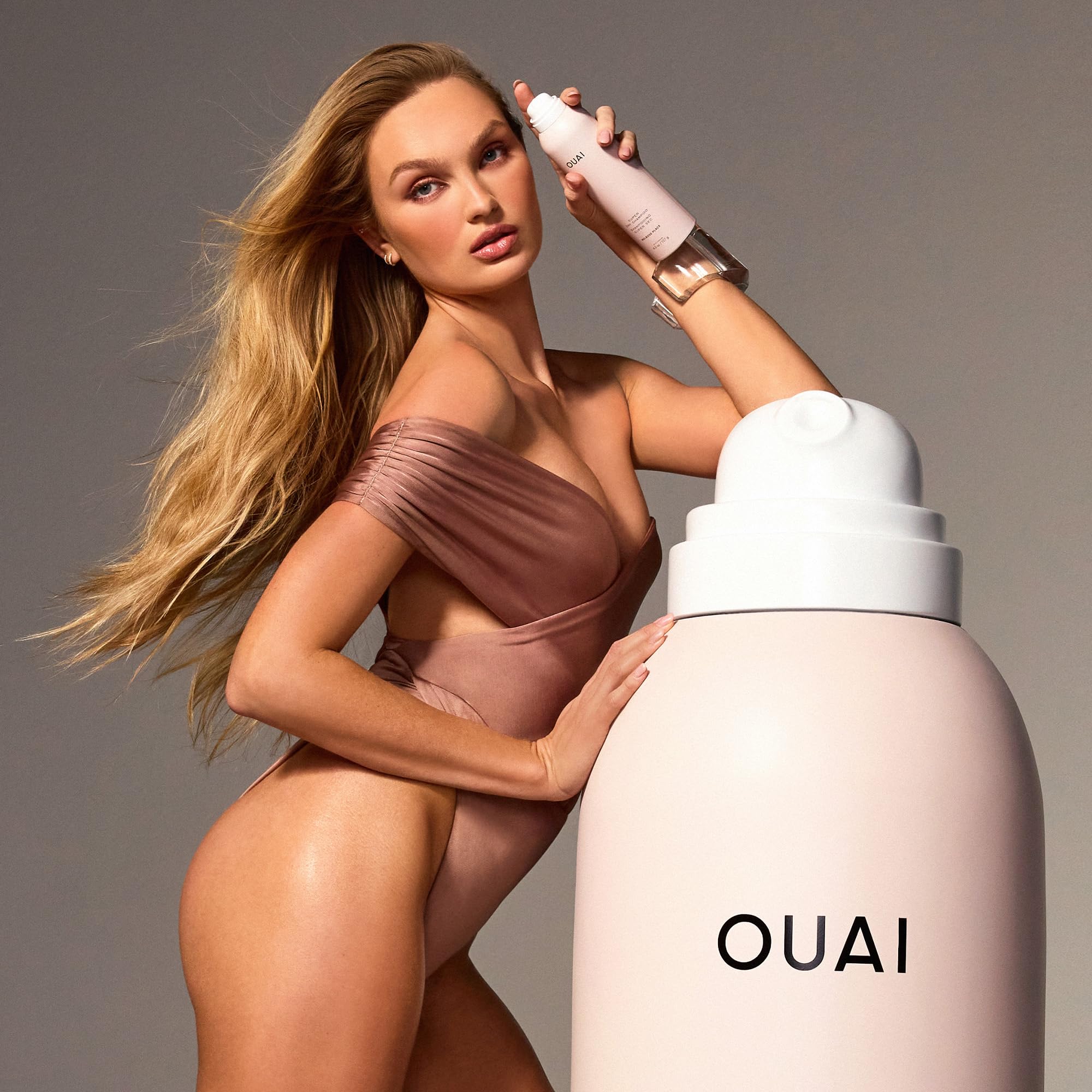 OUAI Super Travel Size Dry Shampoo - Volumizing Dry Shampoo - Absorbs Oil, Dirt & Sweat - Blends Seamlessly into Hair with Zero Residue & Enriched with a Long-Lasting Scent - Melrose Place (2 oz) OUAI uk supplements