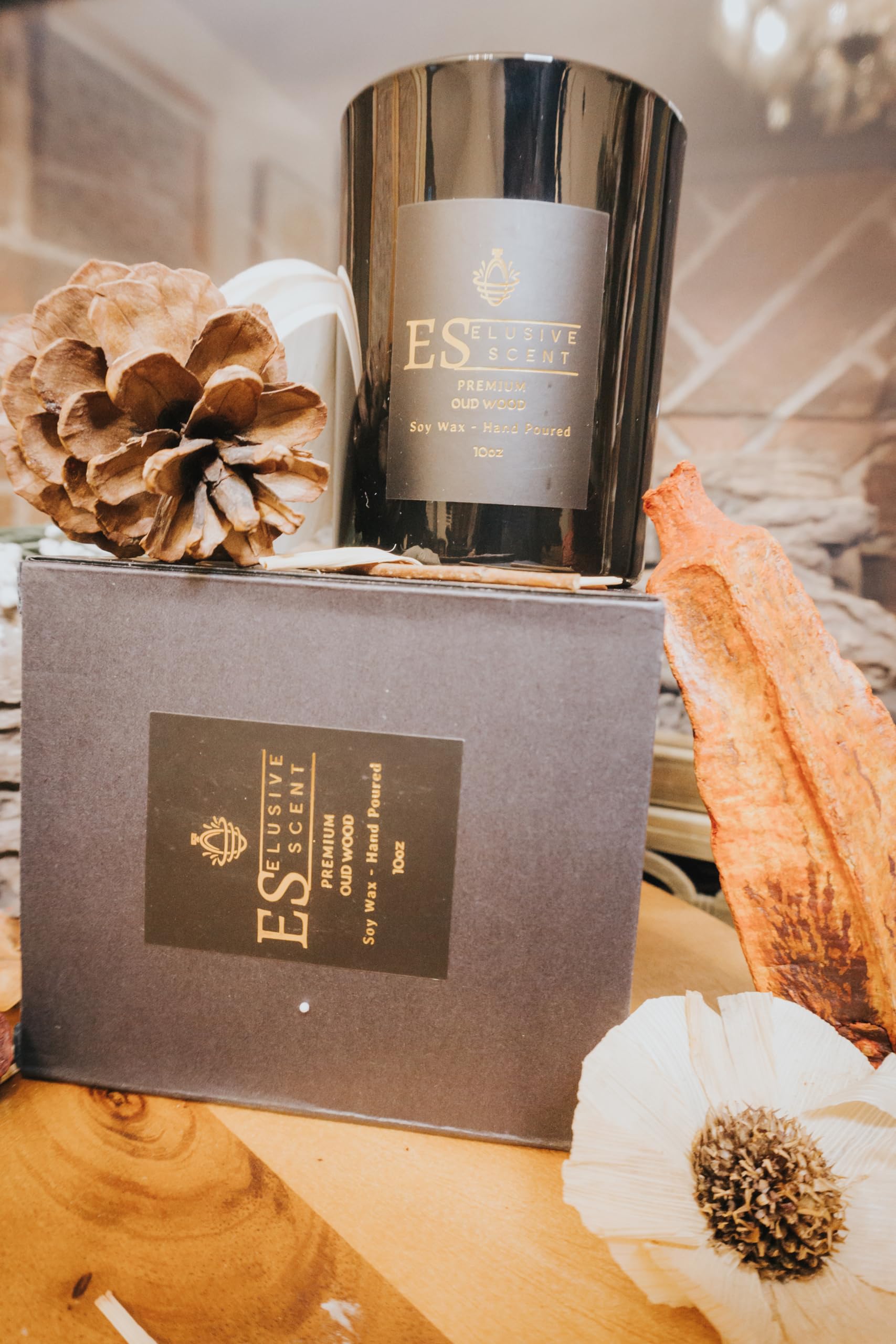 Oud Wood | 10oz | Premium Candle | Scented Candle | Aromatherapy | Essential Fragrance Oils Elusive Scent uk supplements