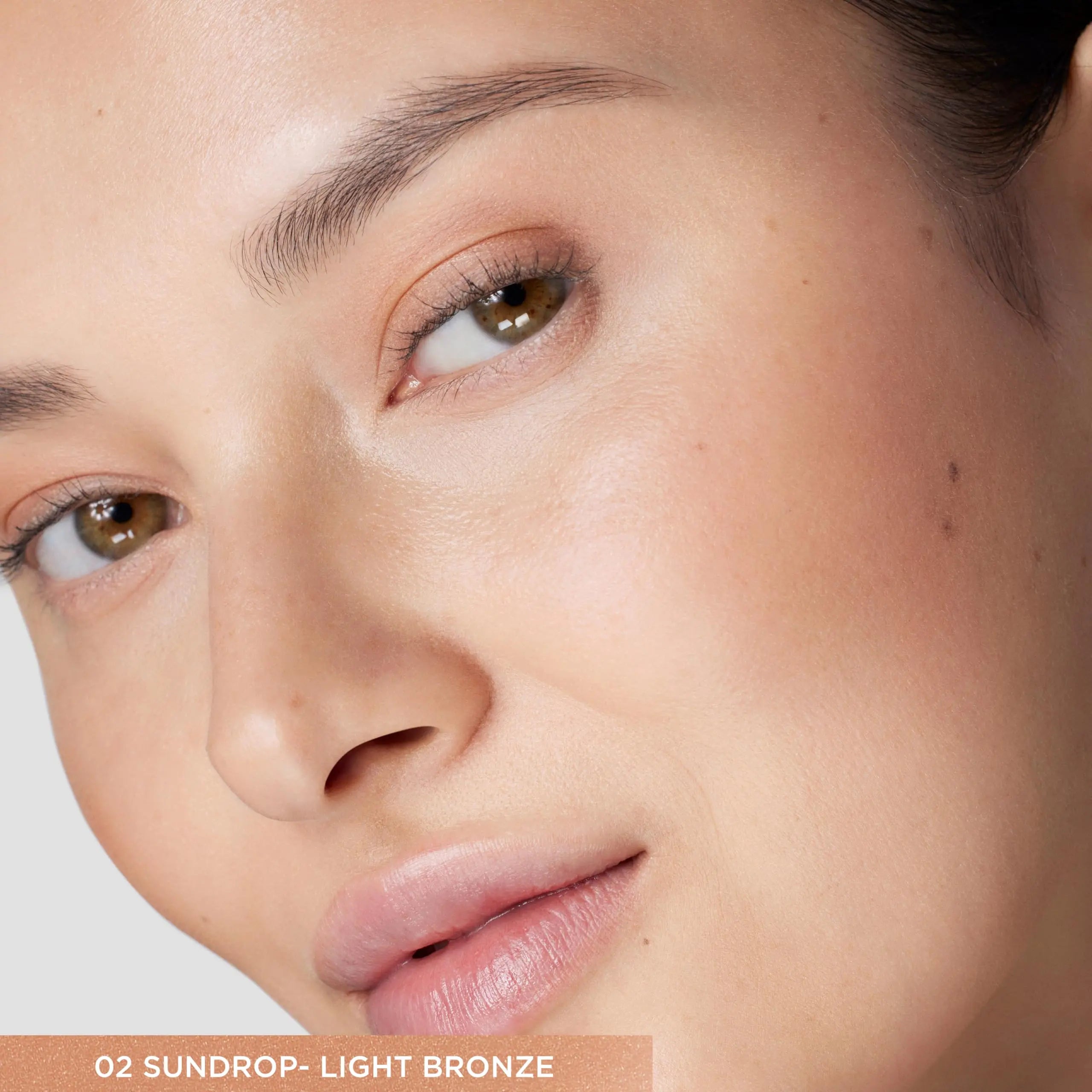 Laura Mercier Tinted Moisturizer Bronzer: Long Lasting Sheer Cream Bronzer, Weightless, Buildable Coverage, 12 HR Hydrating Wear, Non-Comedogenic, 6 Shades for All Skin Tones, Sundrop Laura Mercier uk supplements