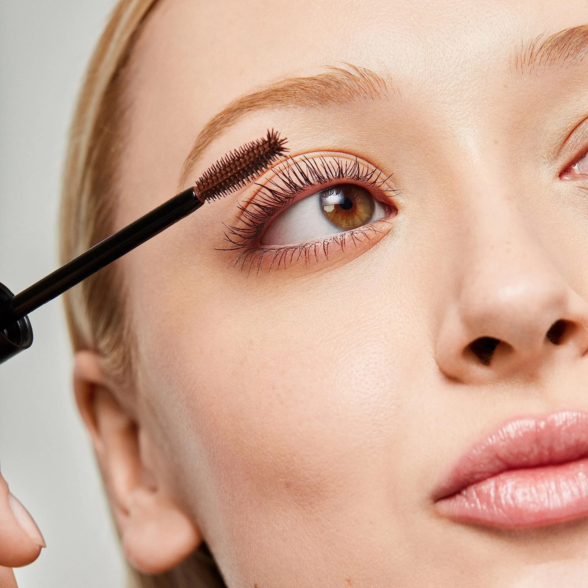 Saie Mascara 101 - Lash Lengthening Mascara for Thick, Bold, Lifted Lashes - Buildable Eye Makeup Formulated to Strengthen and Condition with Rich Nutrients - Brown (0.31 oz) Saie uk supplements