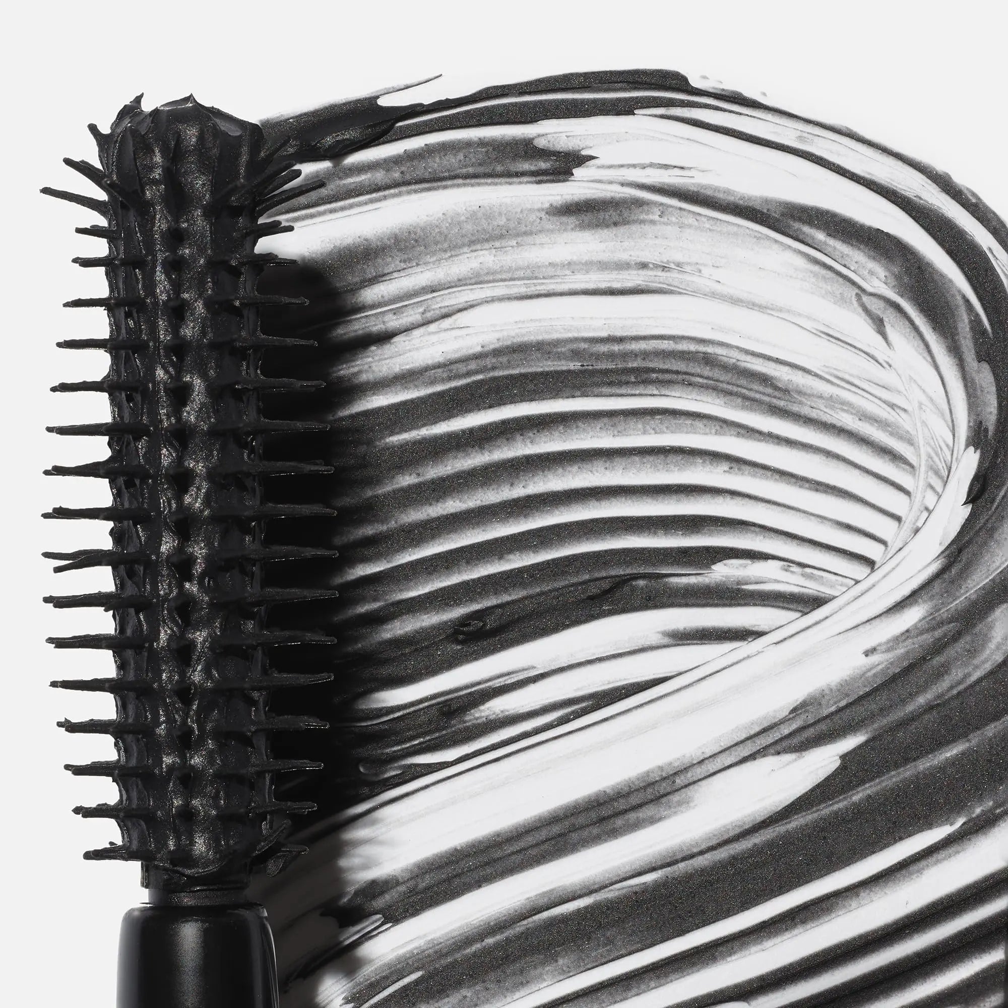 Saie Mini Mascara 101 - Lash Lengthening Mascara for Thick, Bold, Lifted Lashes - Buildable Eye Makeup Formulated to Strengthen and Condition with Rich Nutrients - Black (0.17 oz) Saie uk supplements