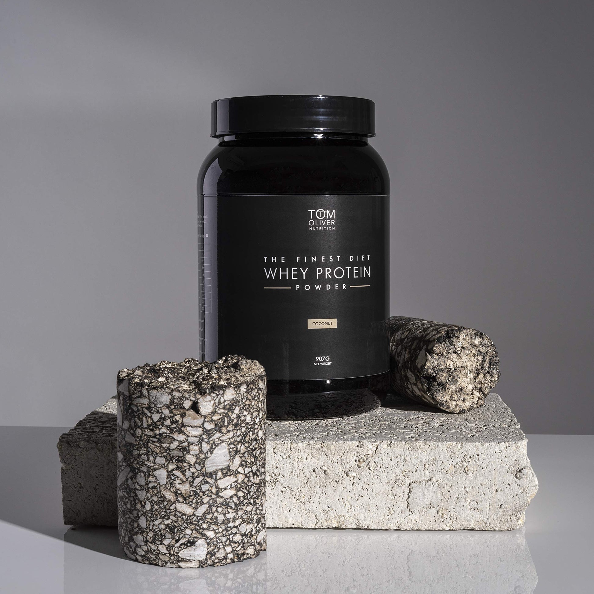 Tom Oliver Nutrition The Diet Protein - Diet Whey Protein Powder 907g - Weight Control Shake for Men & Women Tom Oliver Nutrition uk supplements