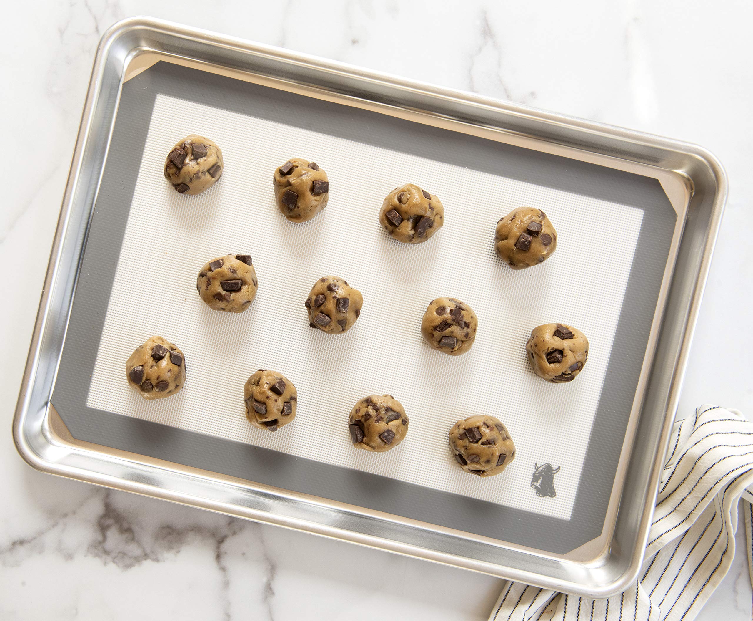 Nordic Ware Naturals Half Sheet Pan, Deluxe Silicone Liner and Cooling Rack, Cookie or Roasting Bakers Set Nordic Ware uk supplements